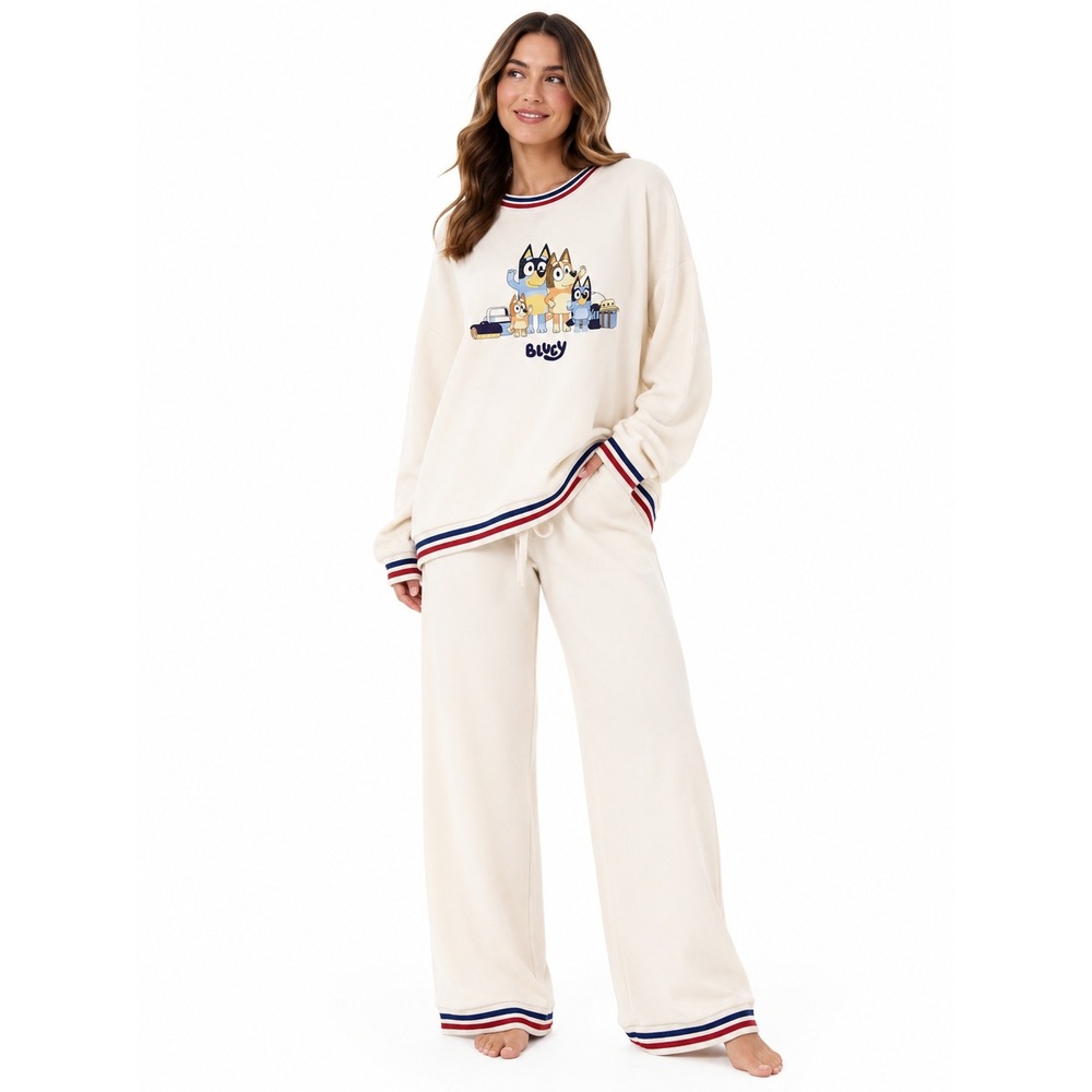 Women's Bluey Camper Graphic Sweatshirt Off-White Size XL New‎ With Tags